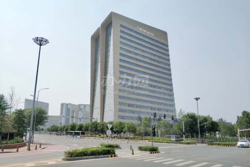 兴创国际234平精装写字间 户型方正 双面采光 随